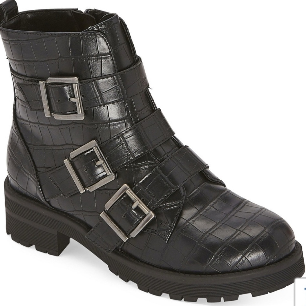 Arizona Jean Company Black Croc-Embossed Ankle Boots
